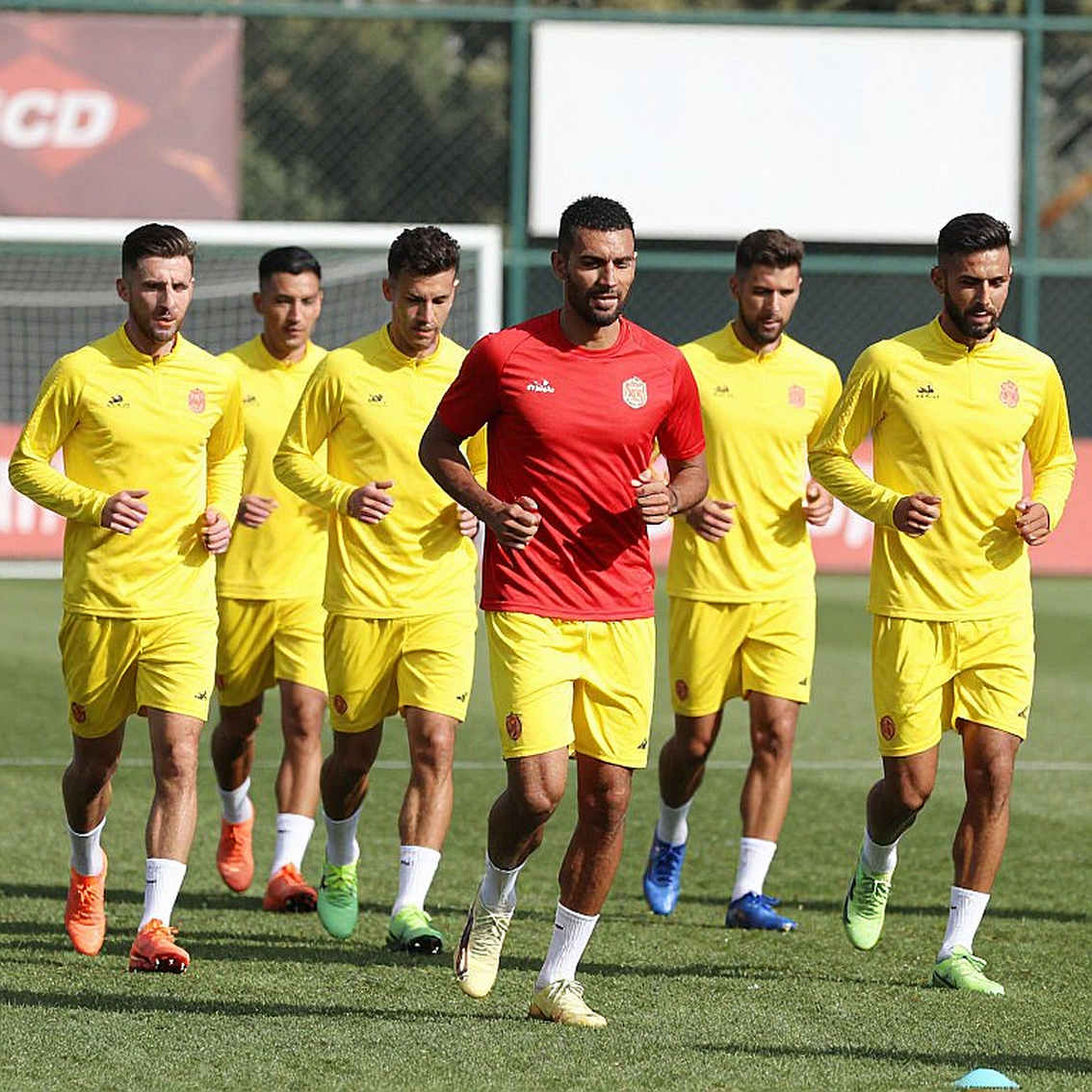 SLNA dẫn đầu V-League 2026-2027 sau 5 vòng: 11 điểm của một mô hình chi phí thấp