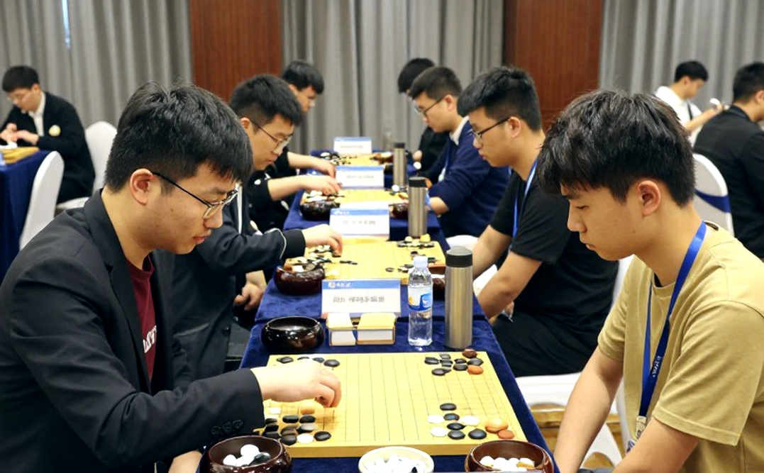 Carlsen hạ Vachier-Lagrave ở Global Chess League: Giải mã nước khai cuộc bị đóng gói thành sản phẩm