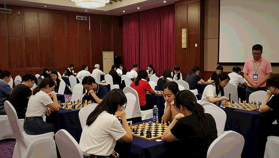 BLAST Slam VIII: OG gục ngã, GamerLegion đánh rơi chính mình, và chuyến hồi hương của 1W