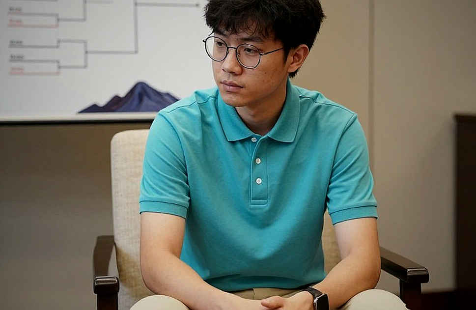 The empty analysis file and the unrecorded women of Vietnamese chess