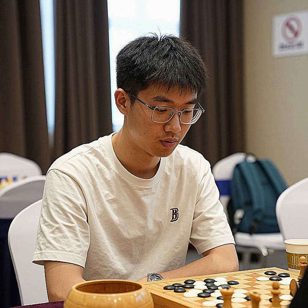Carlsen trở lại, Ấn Độ chia rẽ: Giải Cờ vua Toàn cầu 2026 và bài toán lịch thi đấu